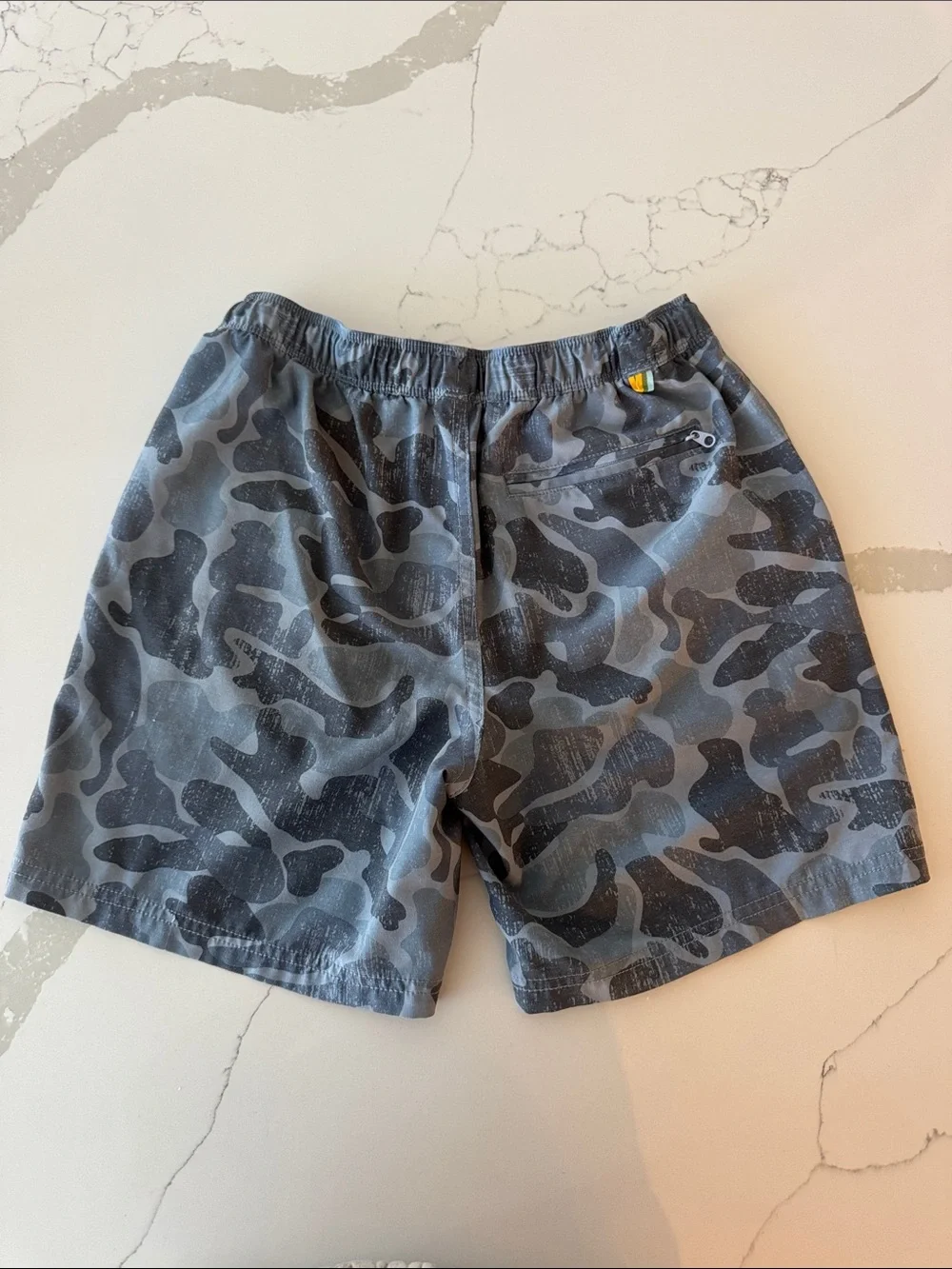 Boys size L Marsh Wear Blue Camo Drawstring Shorts